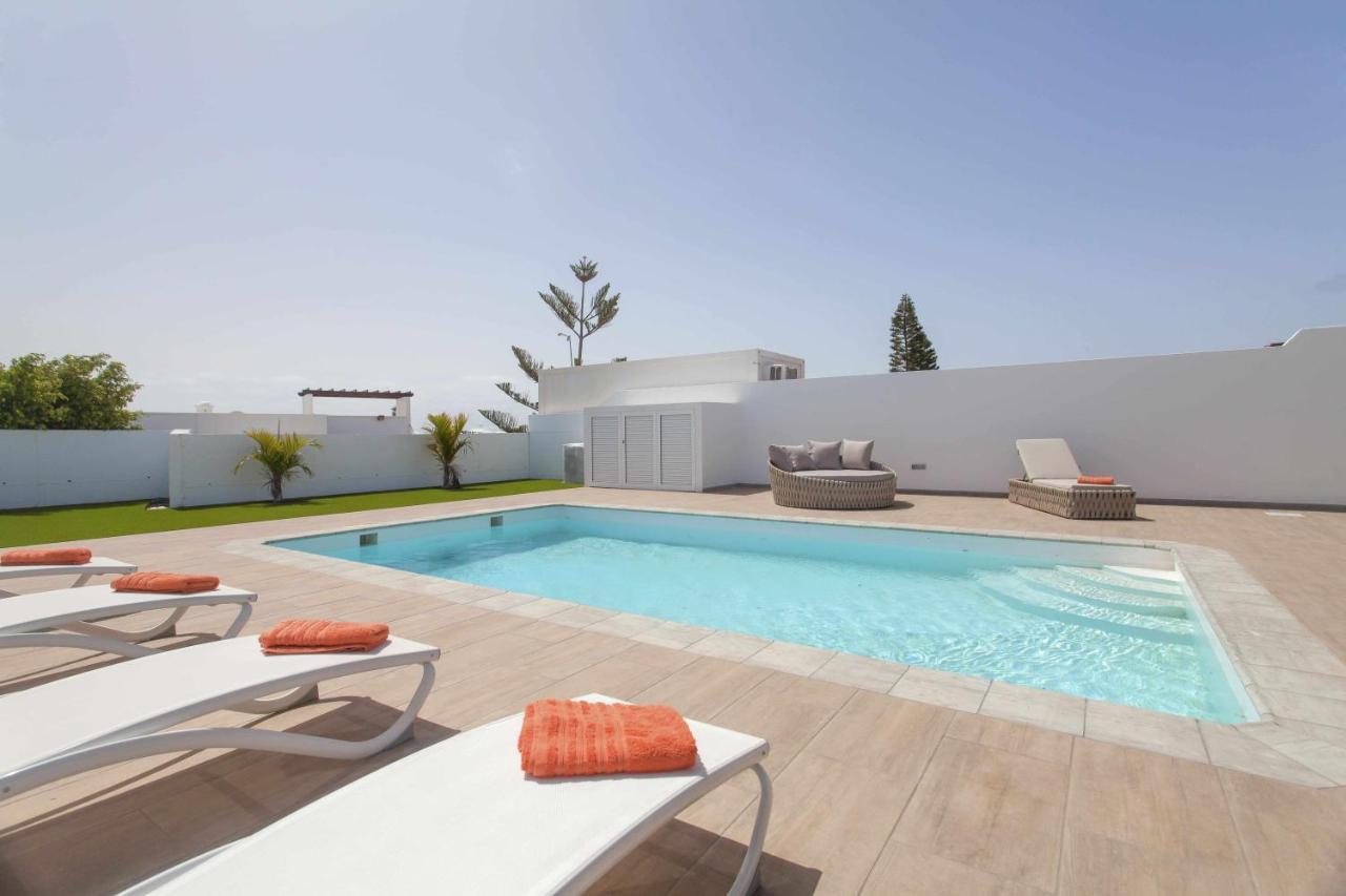 Homu Aura Fantastica Villa Con Piscina Privada Playa Blanca  Exterior foto